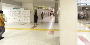 オーロラスクエアを奥へ進みます